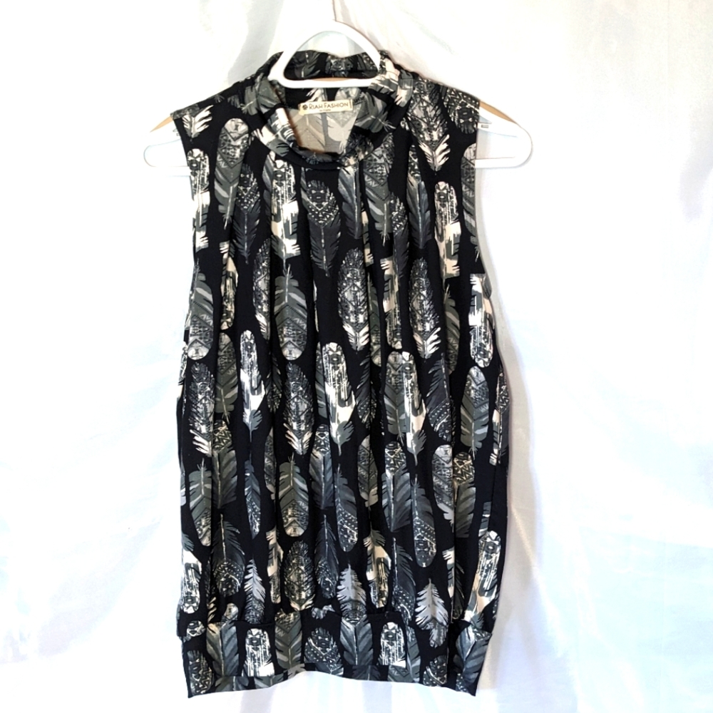 Feather Pattern Mock Neck Tank